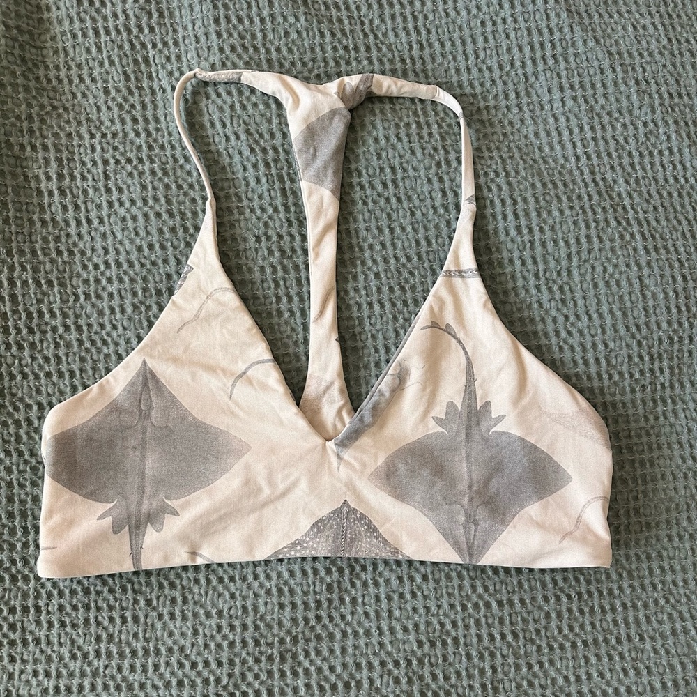 boys + arrows top